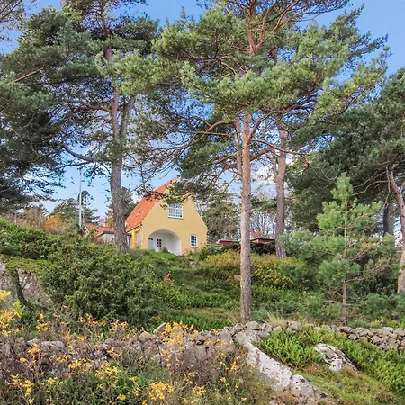 Runa - 75m From The Sea By Interhome *